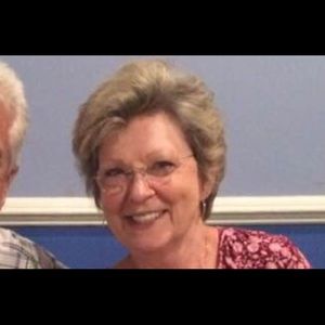 Meet your Posher, Charlotte